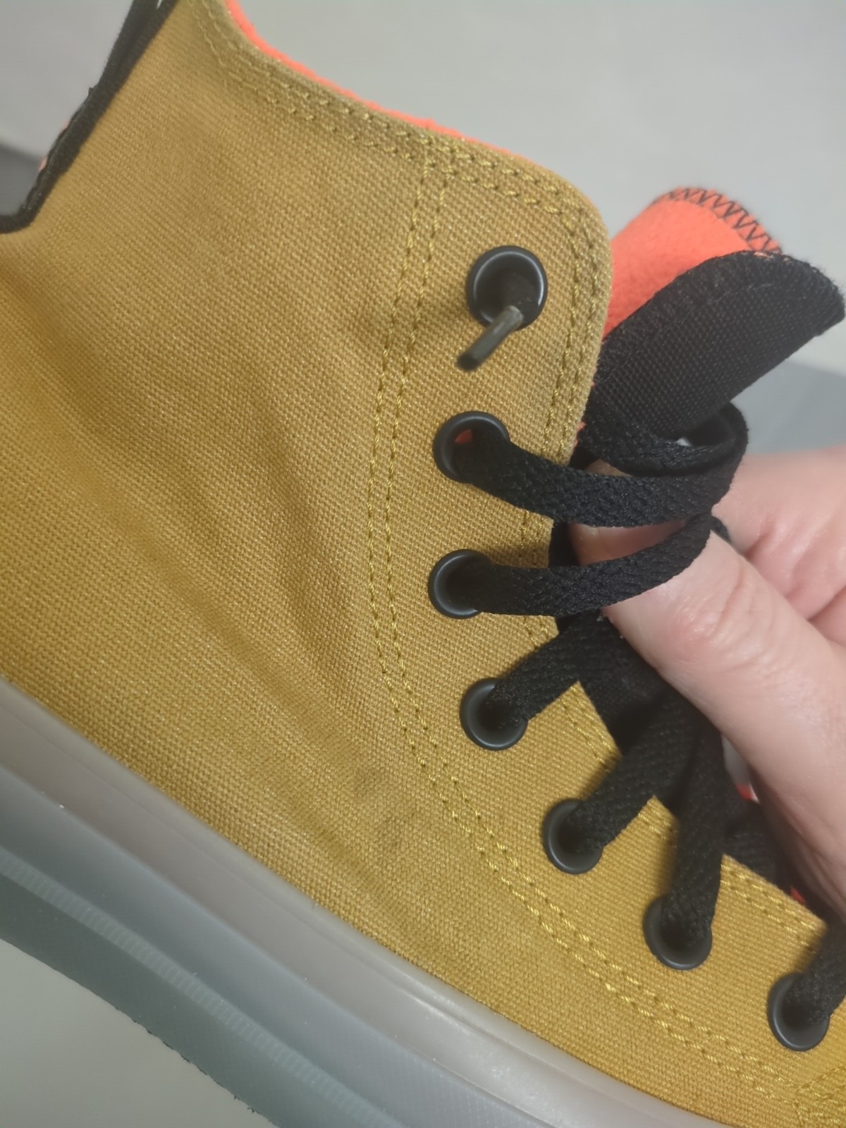 Converse All Star Chuck Taylor High Top Wheat and Orange 5.5M 7.5W thumbnail 9