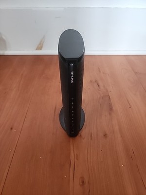 TPLink Cable MODEM MODEL ROUTER Model TC-W7960