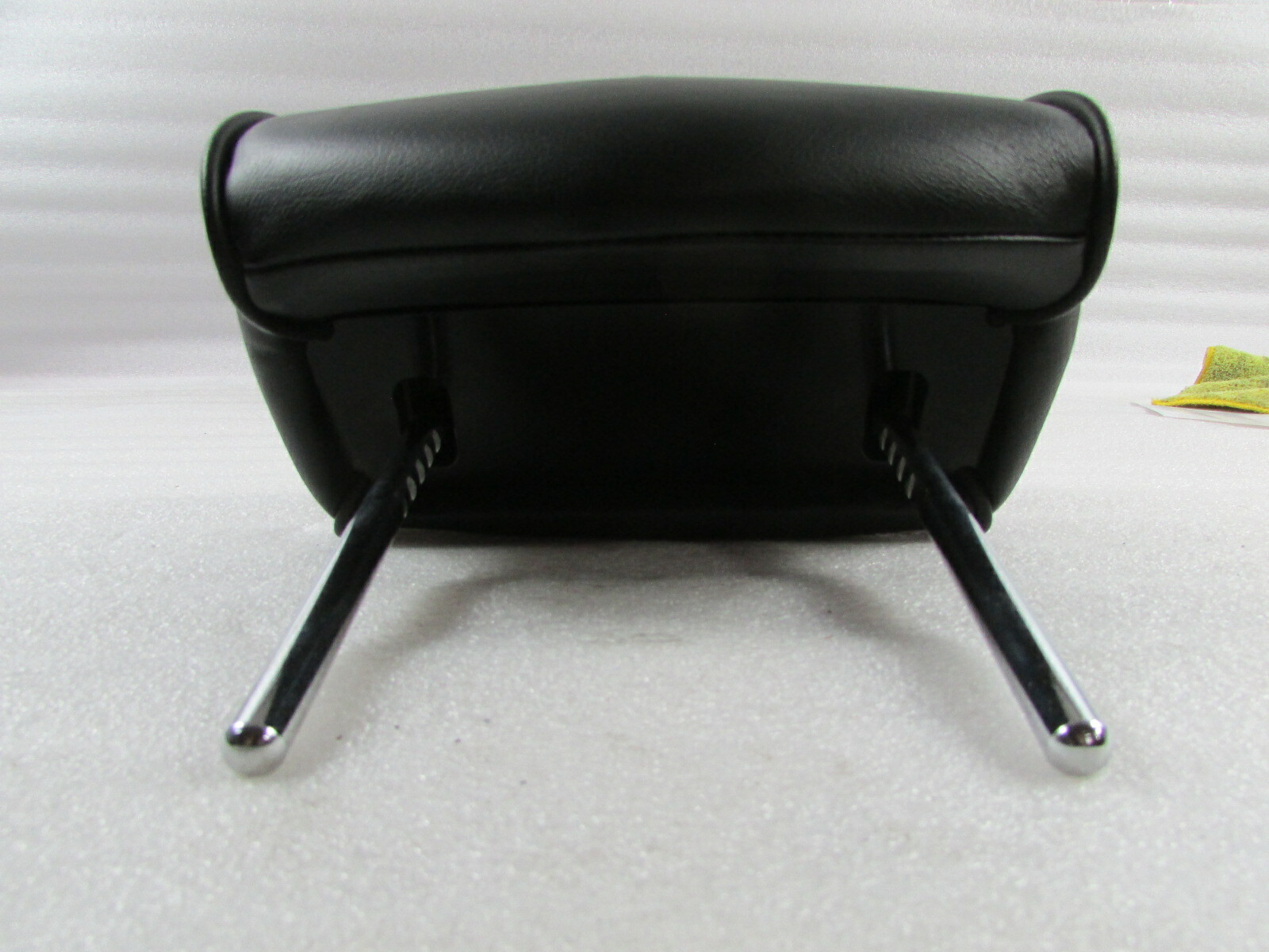 Maserati Quattroporte, Rear Side Seat Headrest, Black, Used