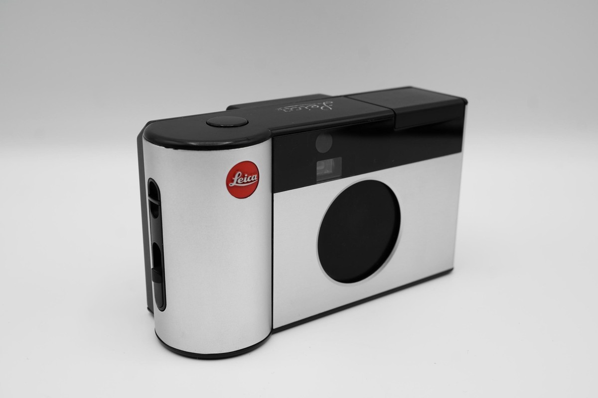 Leica ライカ C11 APSコンパクトカメラ フィルムカメラ シルバー Leica (ライカ) C11 APS コンパクトカメラ 元箱付（21647