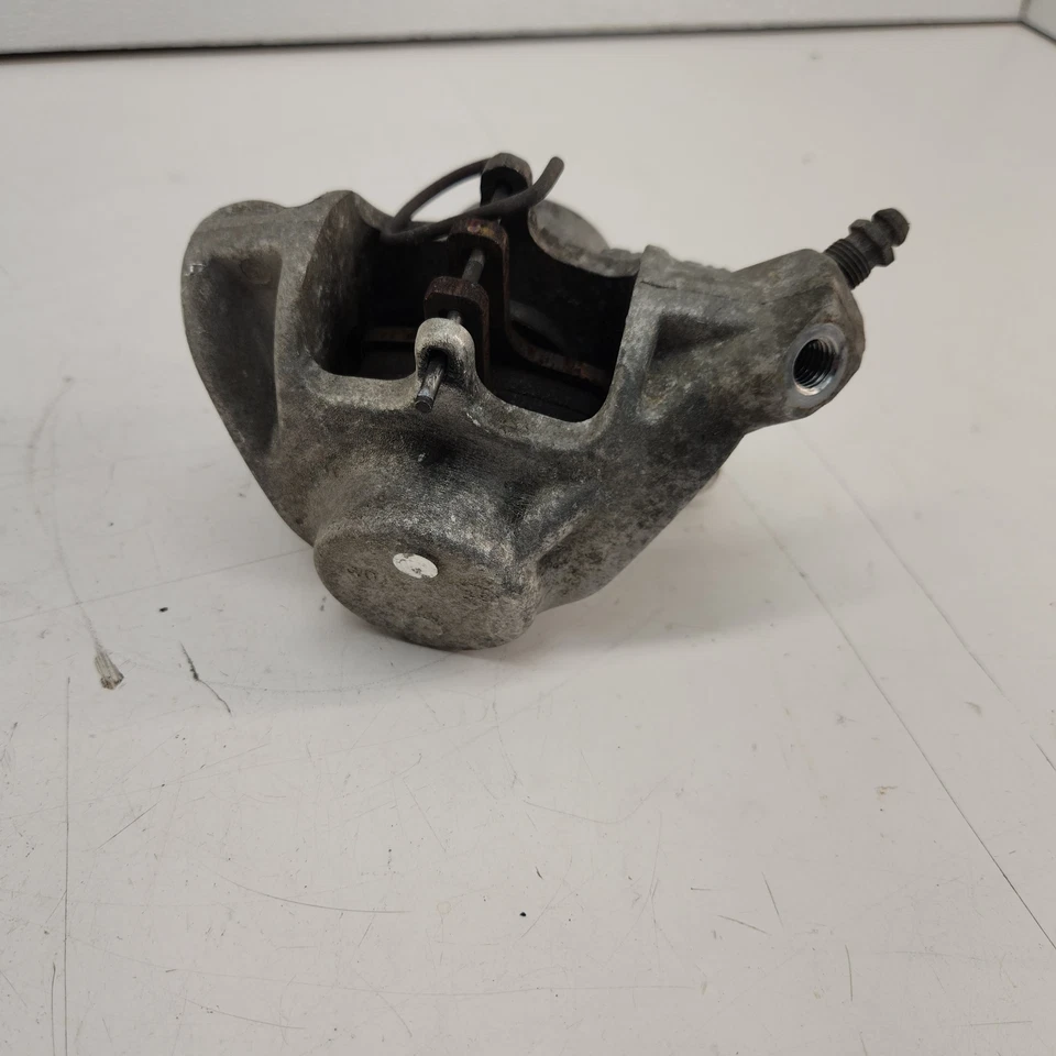 Pinza de freno Polaris Fusion 700 2006 2202742 compatible con IQ Dragon etc... 2202742 Foto 2 de 3