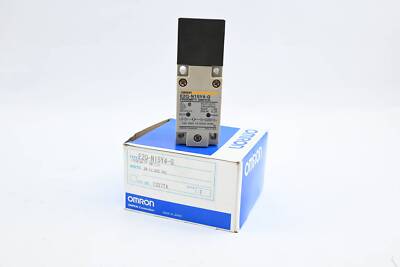 Omron Proximity Switch Näherungsschalter 24-240 VDC ( E2Q-N15Y4-G )