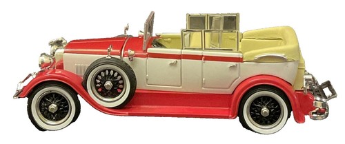 MAJORETTE Série 300 – Lincoln Stretch Limousine Blanche, échelle 1:64, Neuve Sous Boîte
