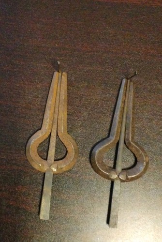 Pair of Bow-Shaped Metal Jaw Harps Hand Percussion Musical Instruments Analog