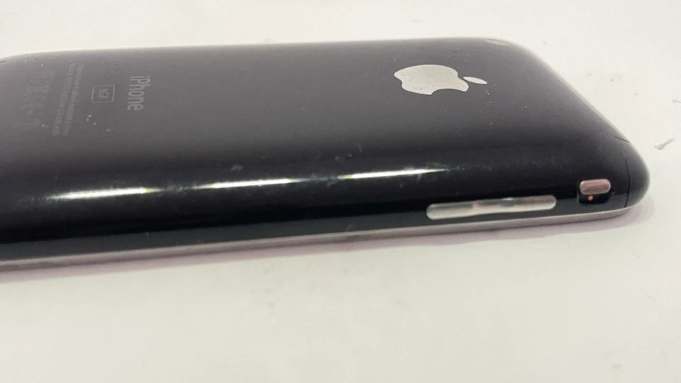 Apple iPhone 3G – 8GB – Black – Works – Vintage Collector – As-Is - Image 4 of 4