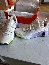 Size 8.5 - Nike Free Metcon 6 SE W Phantom/Me...