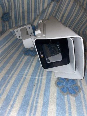 AXIS P1367-E IP Netzwerk Kamera - Sicherheitskamera