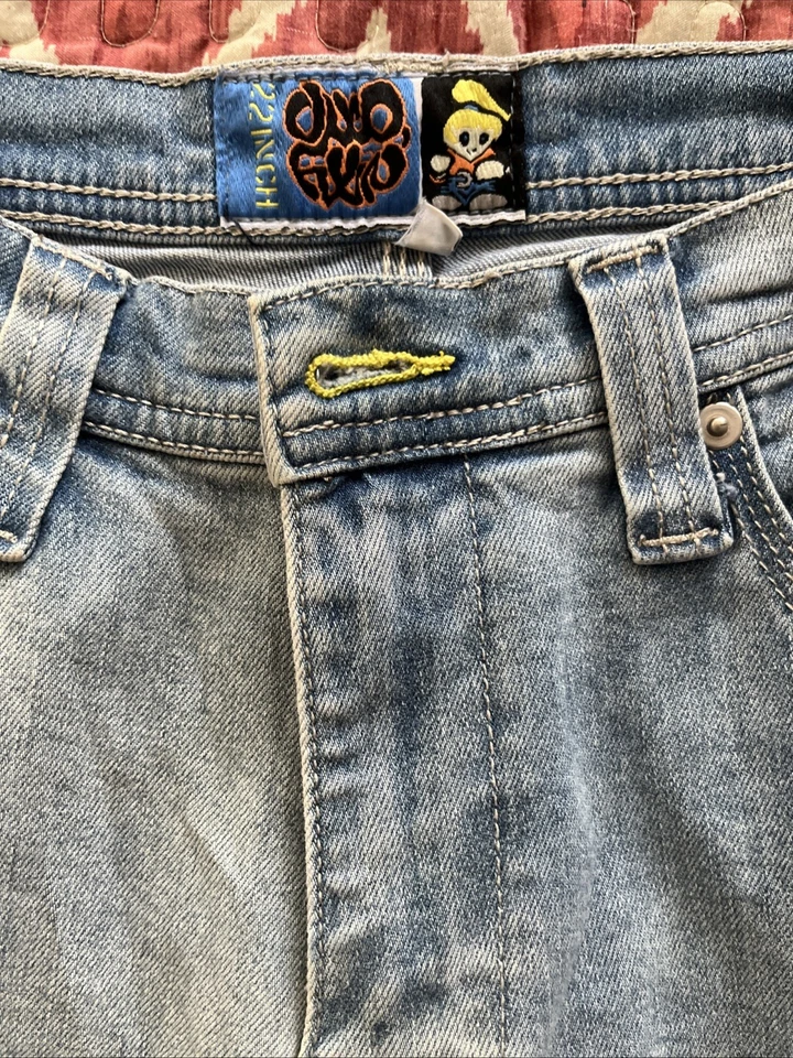 Están en perfecto estado,usados 4 veces,sin manchas tiene un lavado vintage Foto 2 de 4