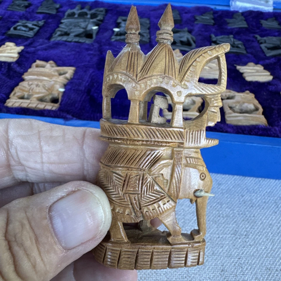 Vintage Rajasthani Hand Carved Sandalwood & Ebony Blackwood Chess Set - Image 3 of 4