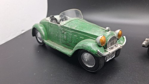 2 Vintage Classic Roadster Car Figurines 5.5” Decorative Models Desk Decor - Afbeelding 2 van 14