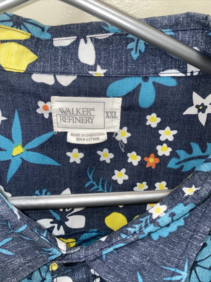 Vintage Walker St. Refinery Hawaiian Shirt Mens XXL Blue Floral Reverse Print - Image 2 of 4