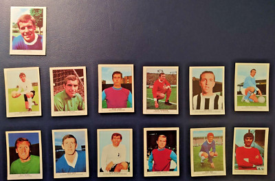 NABISCO TRADING CARDS, FOOTBALLERS 1970, Red backs - Choose from selection