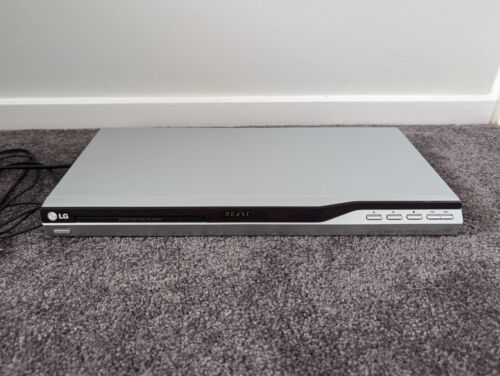 LG DV276 DVD VCD CD MP3 Player Ultra Slim With Remote And Cables - Picture 2 of 11