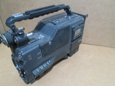 Sony BVW-200 BETACAM SP 3CCD Video Camera Body Only For Sony BVW-200 BETACAM SP 3CCD Video Camera Body Only For