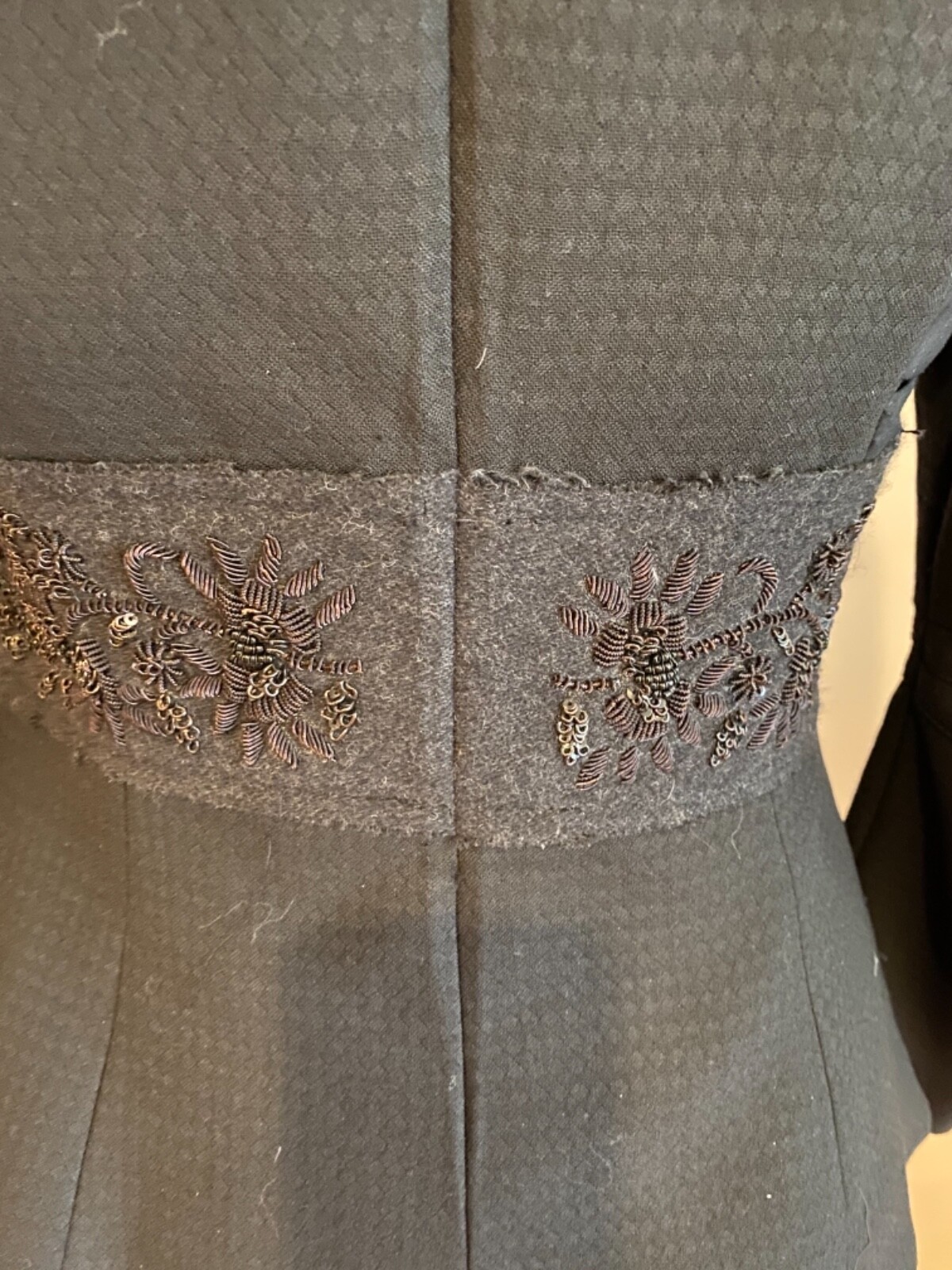 TRELISE COOPER WOMEN DESIGNER BLAZER JACKET SZ 4, GO… Gem