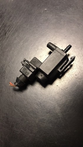 72234100 1742712 Elektrisches Selenoid (Elektromagnetisches Magnetventil) BMW 5