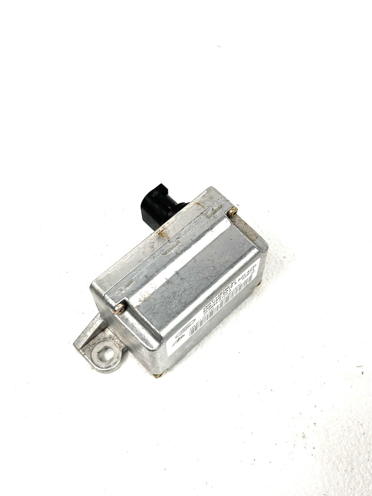 2004 Jaguar XJ8 Aston Martin DB9 Yaw Turn Rate Acceleration Sensor 2M5T14B296AC