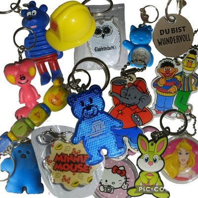 Schlüsselanhänger Reflektor Reflektion Bärchen Hase Disney Blaubär Minnie Mouse