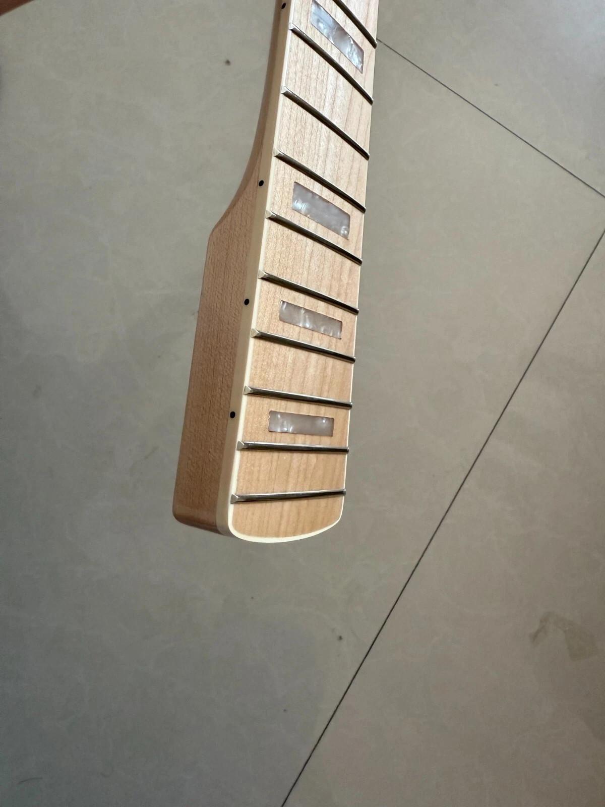Gloss Maple Bass Neck 34 Inch 20 Frets Block Inlay - New