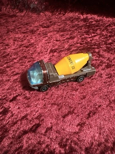 Hot Wheels Redline The Heavyweights Cement Truck Copper Orange