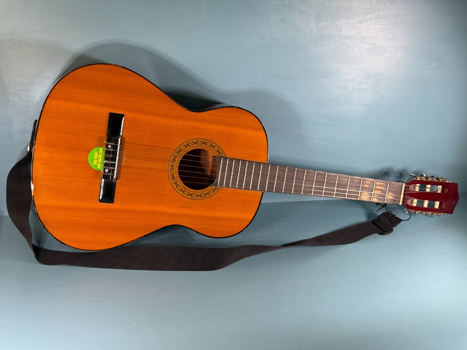 Chitarra classica Solist 600N da concerto