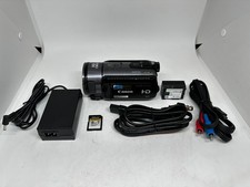 Canon VIXIA HF S100 Camcorder - 10x Optical Zoom w Bag  Charger  Battery