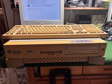 Sun Ultra 5, 333MHz CPU, 128MB RAM, Tastatur/...