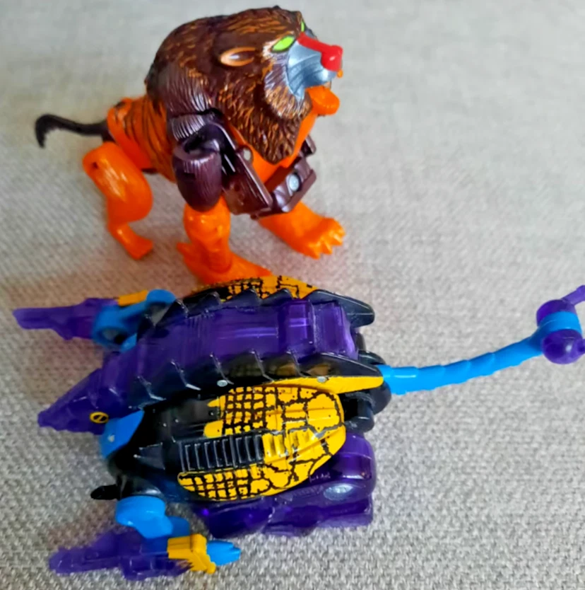 Transformers Beast Wars Fuzors Bantor & Beast Machines Dillo Armadillo Figures - Image 4 of 4