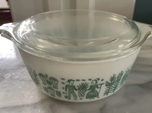 Vintage Pyrex Amish Butterprint Casserole Dish Green #472 1.5pt With Lid
