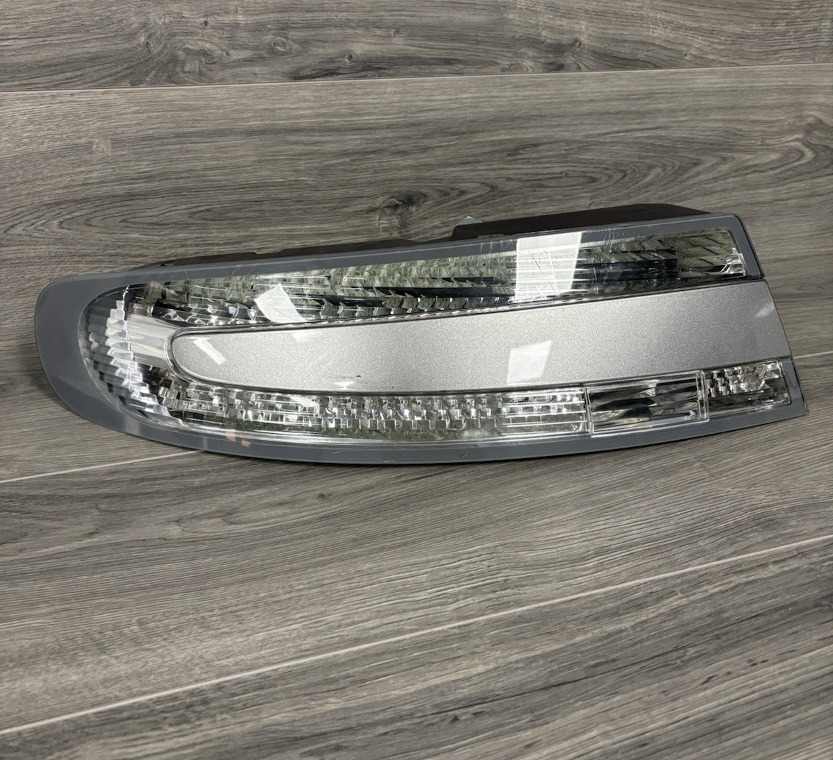 Aston Martin DB9 Left Tail light P/N 8D3313405AG