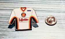 Deutsche Eishockey Nationalmannschaft DEB Pin Trikot Hasselröder 01 Maße 29x22mm