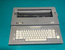 Smith Corona SD 400 Portable electric Typewriter *TESTED* Very cean thumbnail