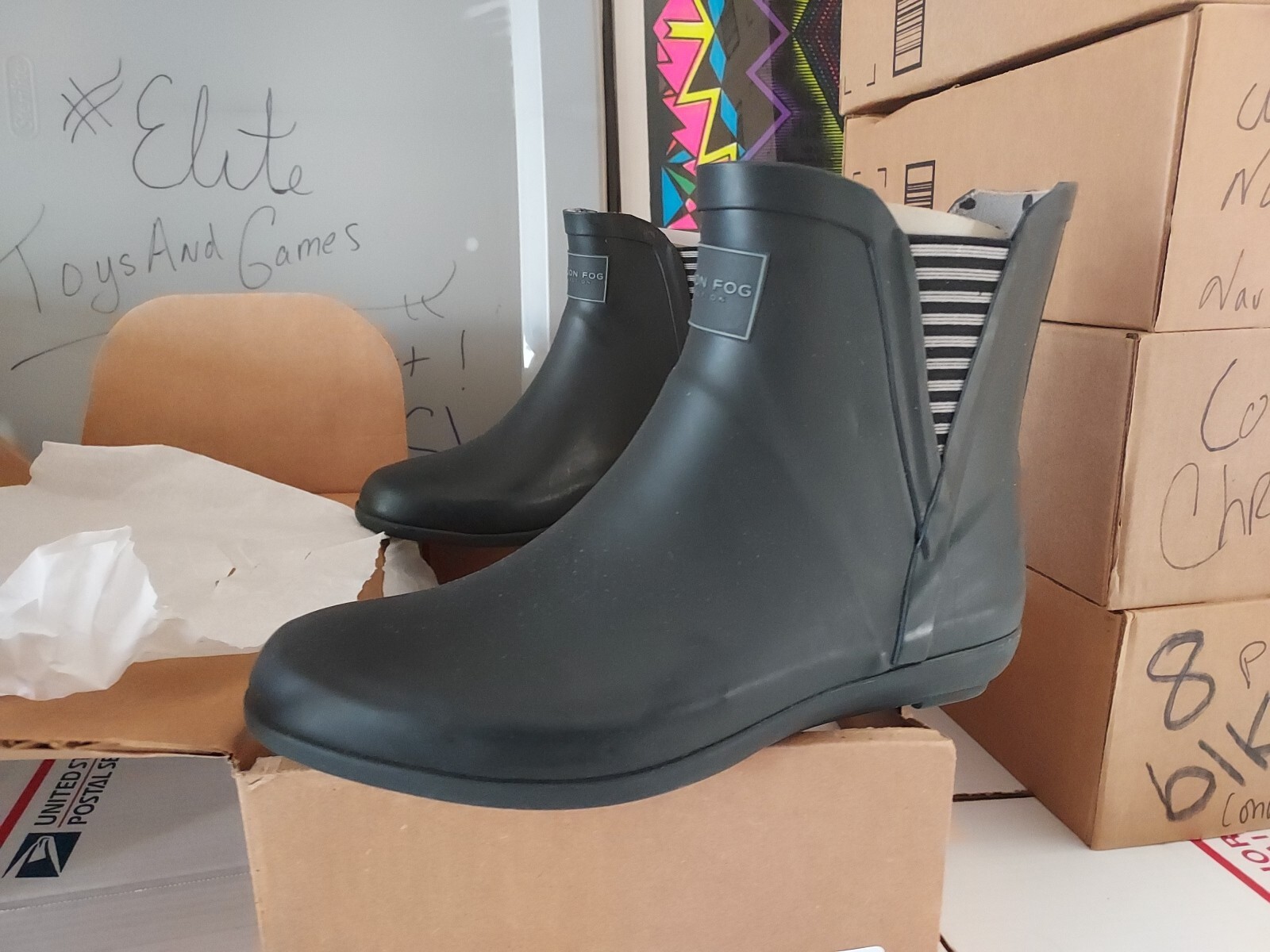 London Fog Piccadilly Women's Rain Boots Size 8 Black with White Stripes Winter Style #220-image