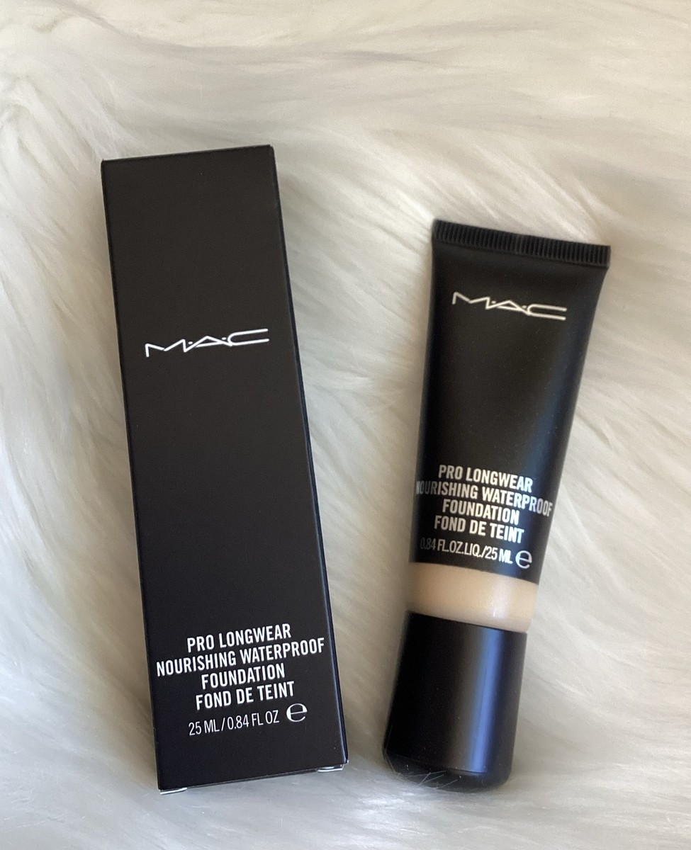 MAC Pro Longwear Nourishing Waterproof Foundation NC12 25ml