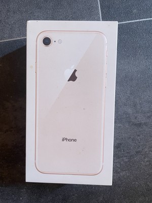 Apple iPhone 8 Rosegold Verpackung