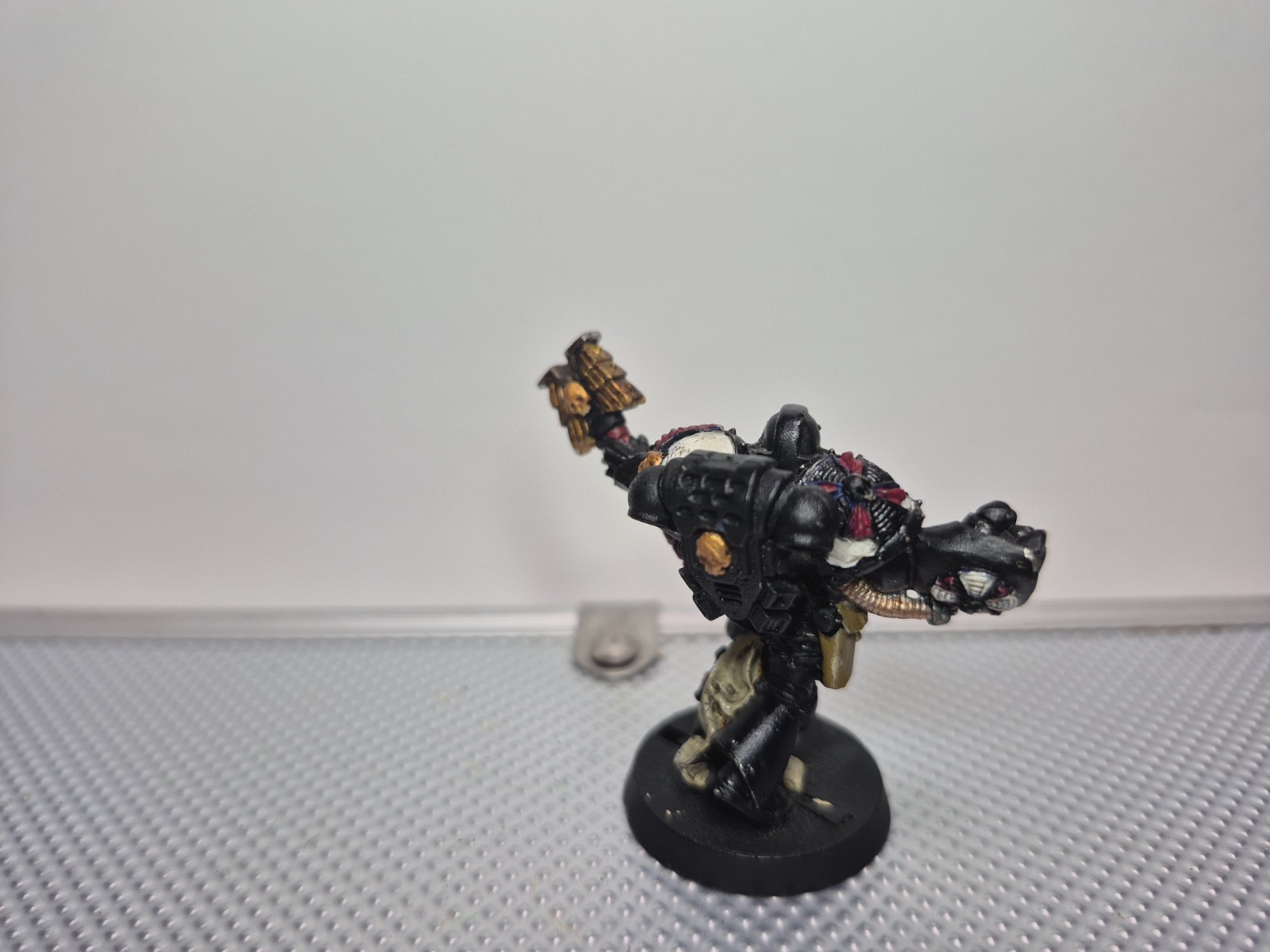 Picture 4 of 8