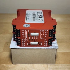 Allen-Bradley 440R-H23177 Safety Relay MSR211P 24VDC