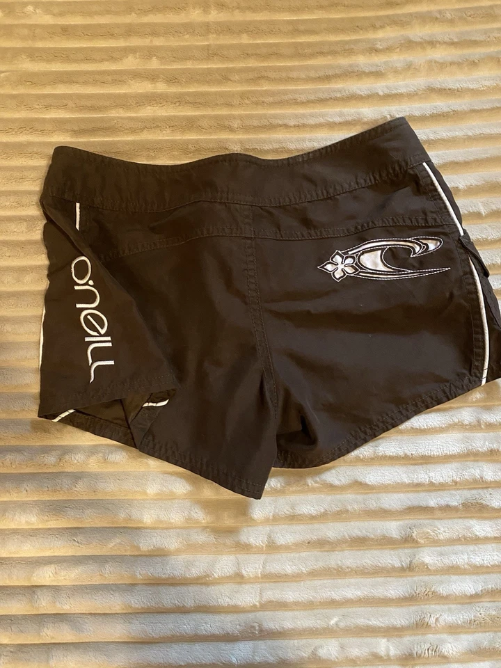 Женские коричневые шорты O'Neill размер 1 - Изображение 3 из 3