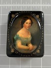 Imperial Russian Lacquer Box with Portrait of a Lady - Kuvayev, St. Petersburg — photo 1