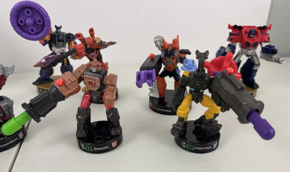 Figura Hasbro Attacktix Transformers 2006 (12) Foto 2 de 4