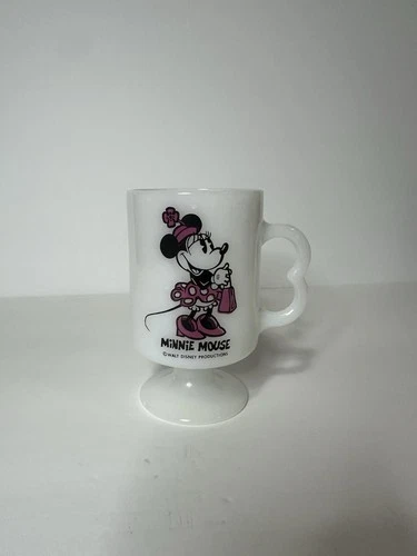 Vintage 1970s Walt Disney Minnie Mouse Milk Glass Pedestal Mug – Footed, 10 oz