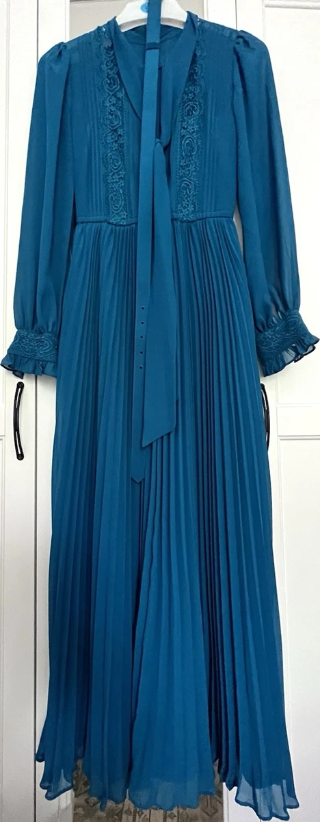 self portrait blue chiffon maxi dress Blue Denim Sleeveless Pinstripe Starlight Midi Dress main image 0