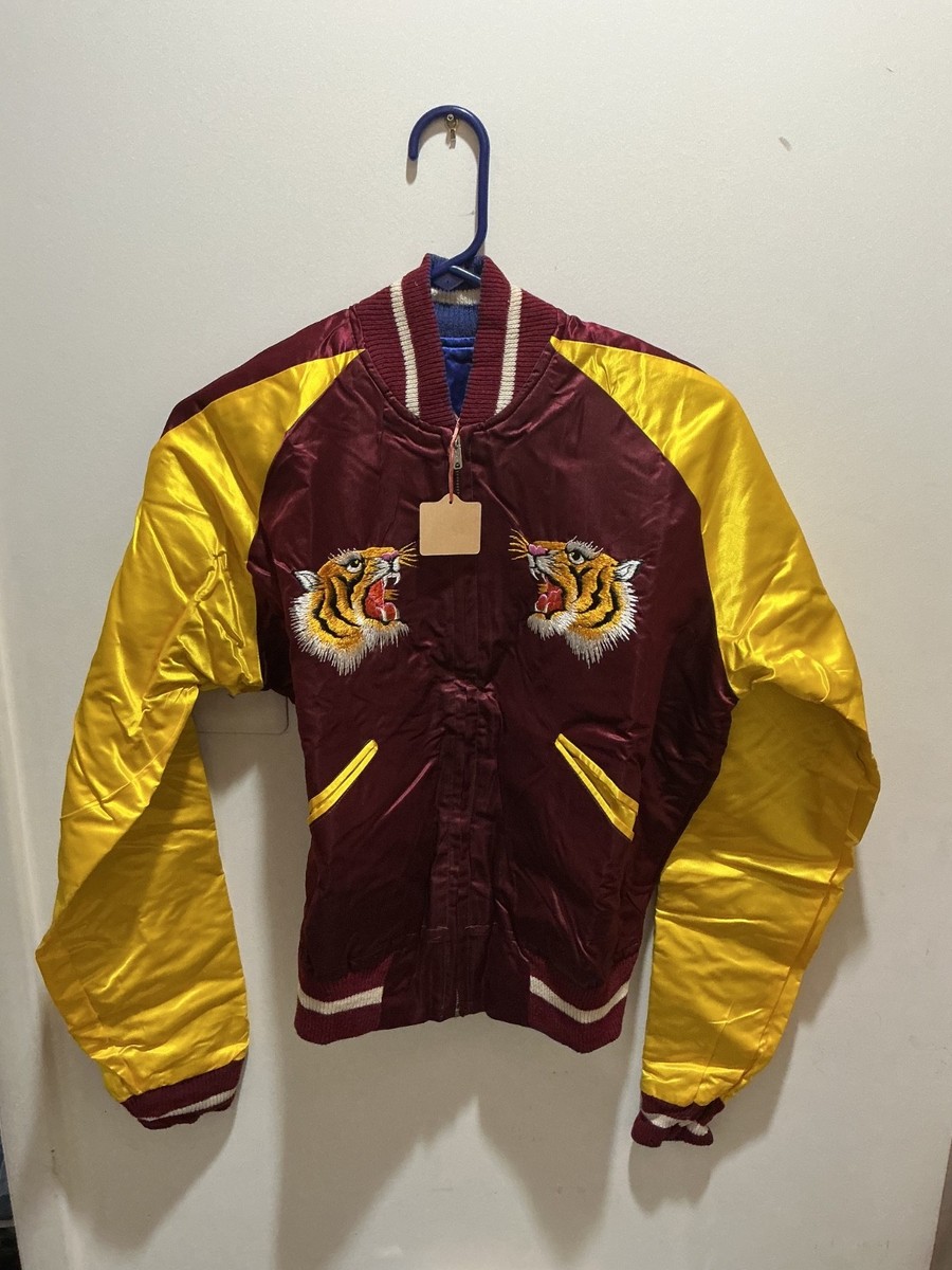 True Vintage 1950s Sukujan Korea Silk Souvenir Jacket Reversible