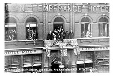 pu0057 - Elections 1910 at Glyn Hotel , Doncaster , Yorkshire - print 6x4