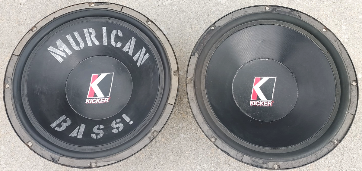 デカいぞ18インチ45センチ　キッカー　コンペティションシリーズ　18c 4Ω Old School KICKER C18a Competition Series 18” Subwoofer 4ohm 1000
