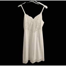 Vanity Fair White Lace Slip 1950s Antron Nylon Women Size 36 Made In USA