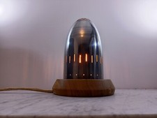 lampe Elégante propulsive 2 - Upcycling aéronautique industrielle - Sculpture
