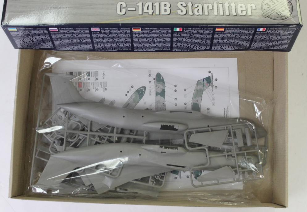 【未開封品】RODEN C-141B Starlifter Amazon.com: Roden 325 – Model Kit Lockheed C-141B Starlifter