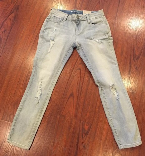 Distressed Stretch Jeans 