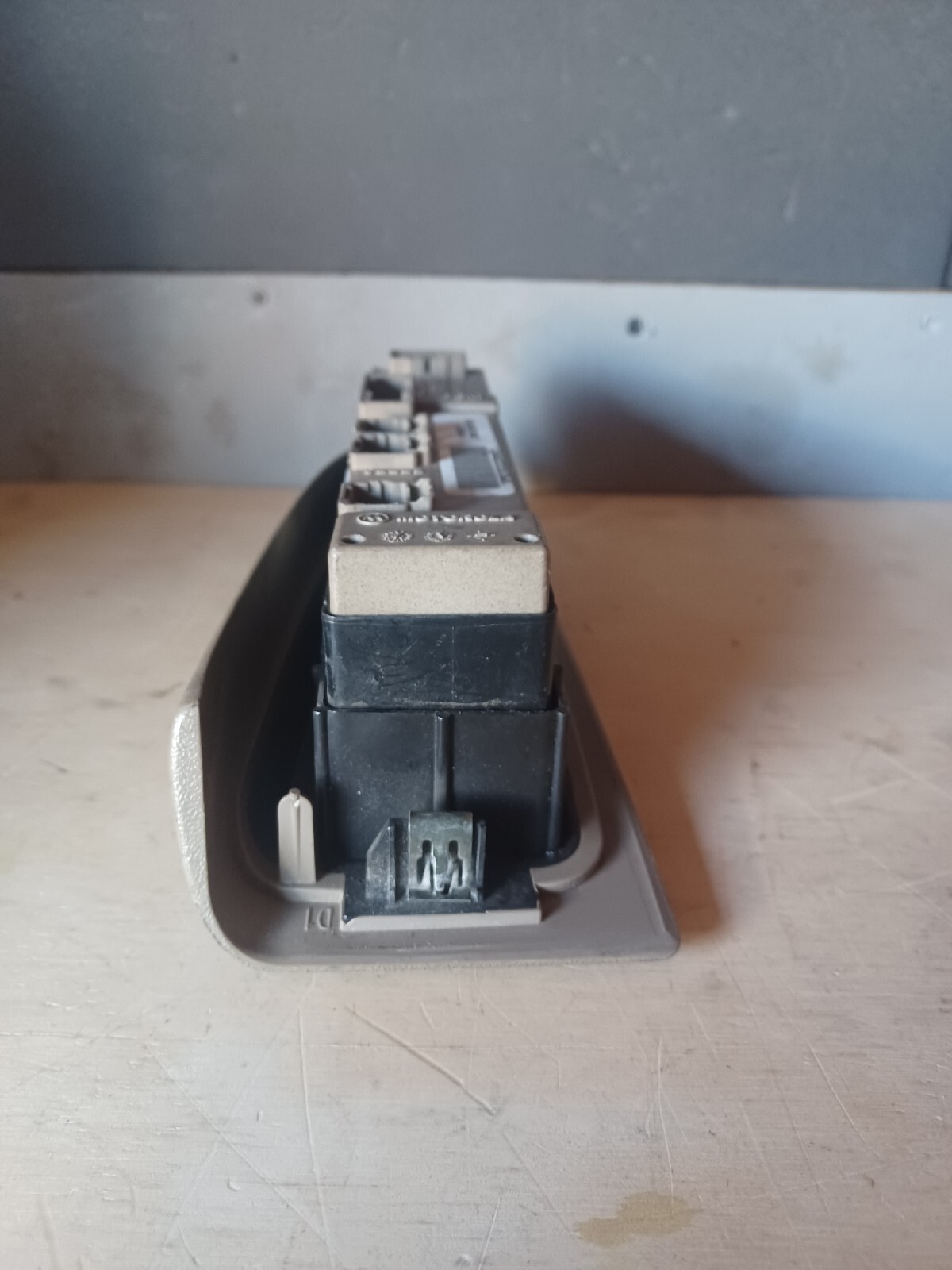 15186212 DDM 2DR PFLD 2003 2006 CHEVROLET SILVERADO GMC 2dors Lefht